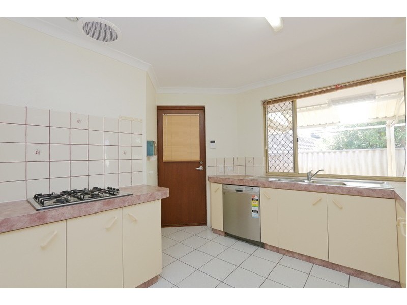 34 Keenan Way, Winthrop WA 6150
