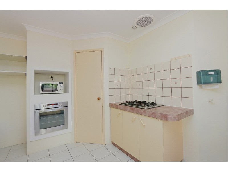 34 Keenan Way, Winthrop WA 6150