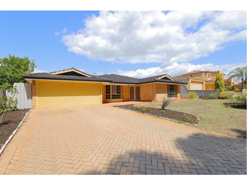 34 Keenan Way, Winthrop WA 6150