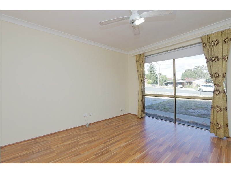 6 Tablo Court, South Lake WA 6164