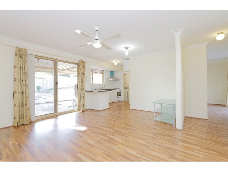 6 Tablo Court, South Lake WA 6164