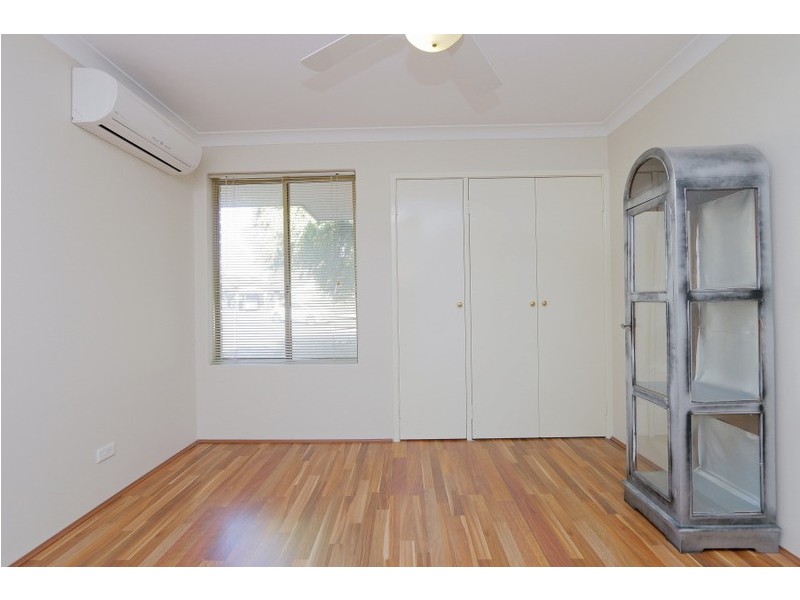 6 Tablo Court, South Lake WA 6164