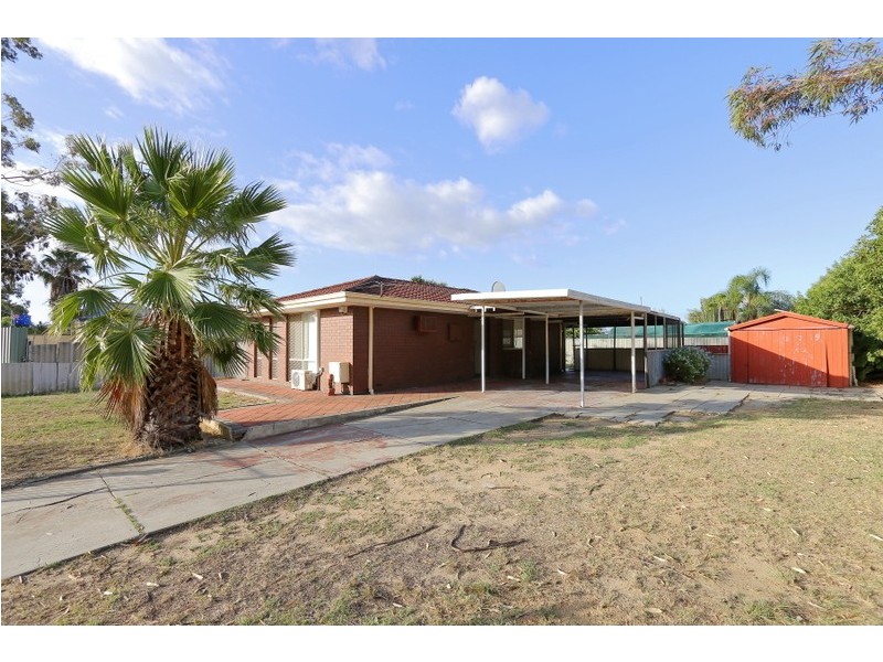 22 Radiata Street, Maddington WA 6109