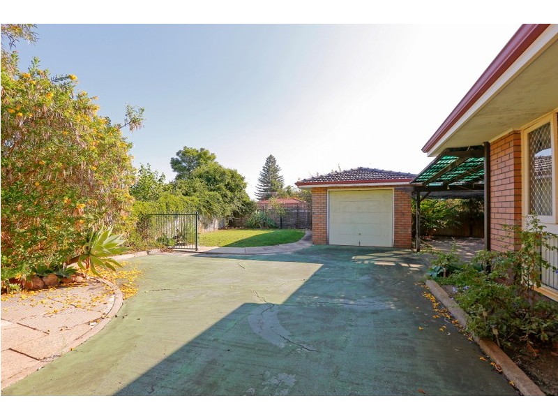 10 Amur Place, Bateman WA 6150