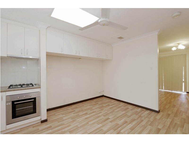 10 Ullswater Place, Balga WA 6061