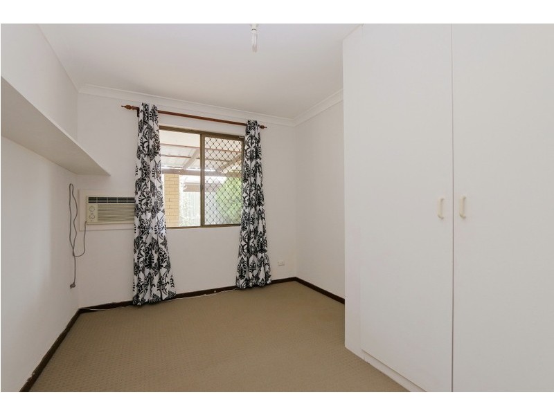 10 Ullswater Place, Balga WA 6061