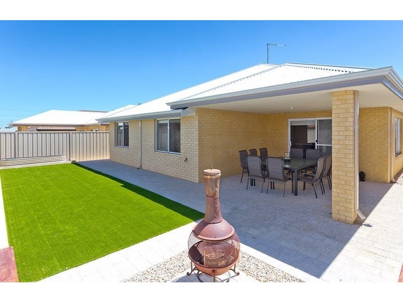 21 Pinelle Parkway, Aubin Grove WA 6164