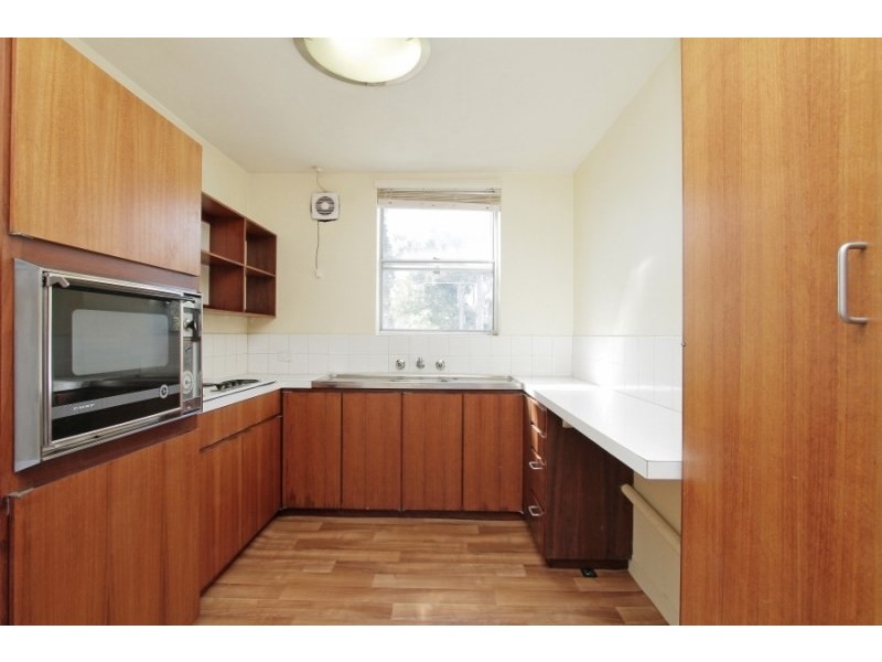 Level 1/17/16 Leeder Street, Glendalough WA 6016