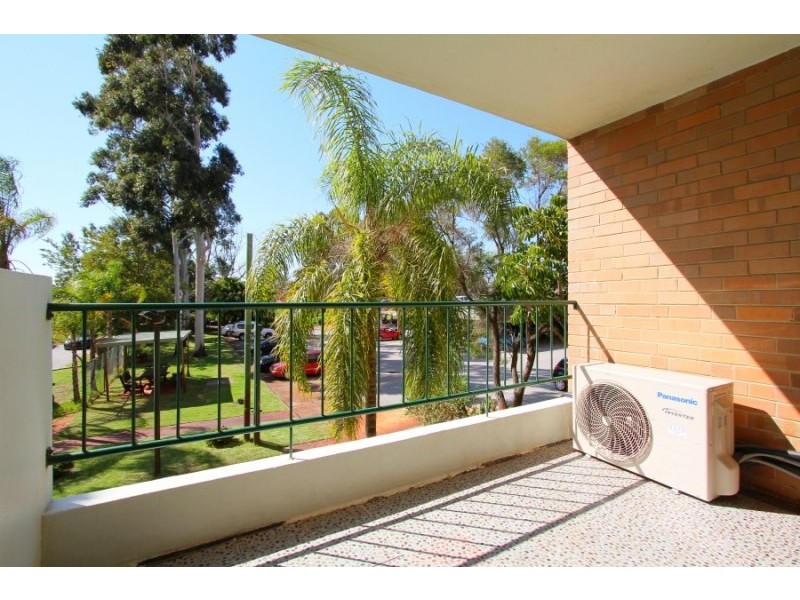 Level 1/17/16 Leeder Street, Glendalough WA 6016