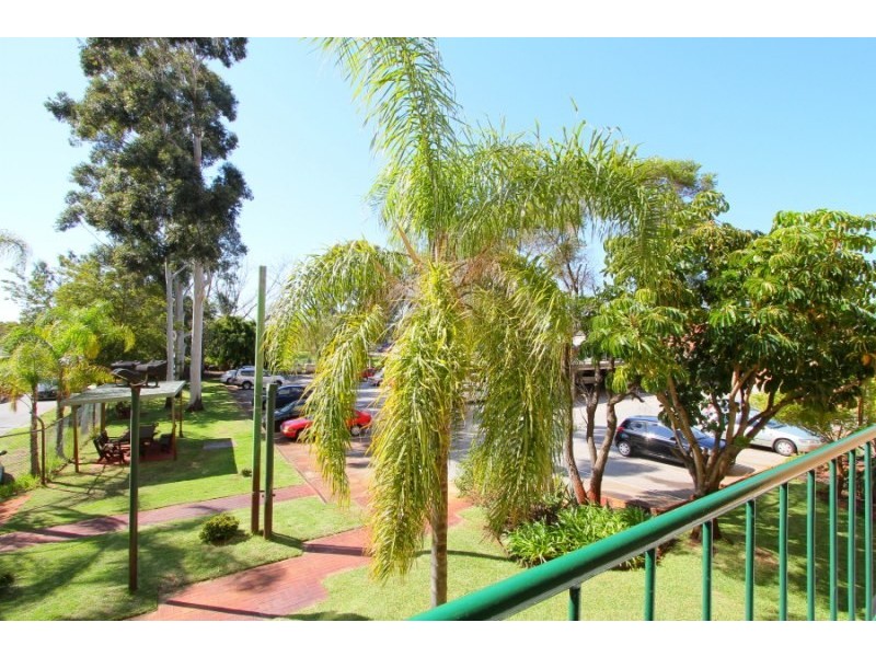 Level 1/17/16 Leeder Street, Glendalough WA 6016