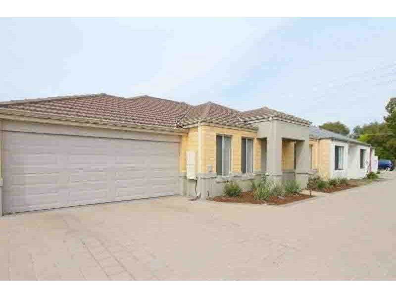 2/114 Gerard Street, East Cannington WA 6107