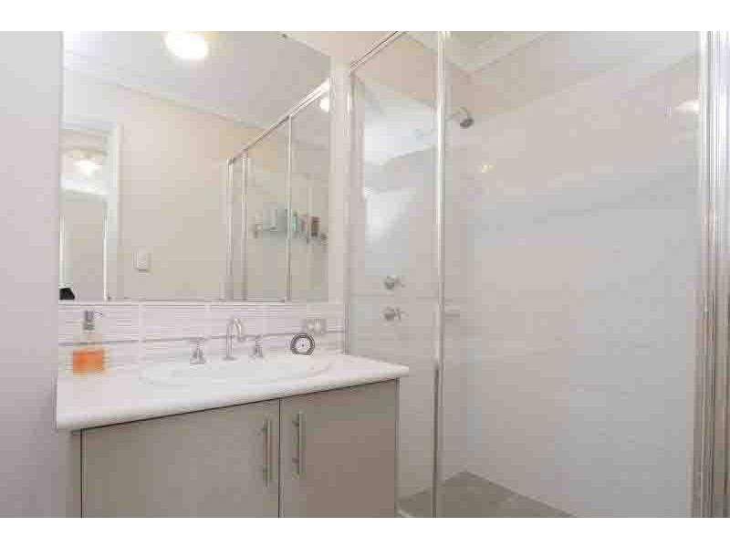 2/114 Gerard Street, East Cannington WA 6107