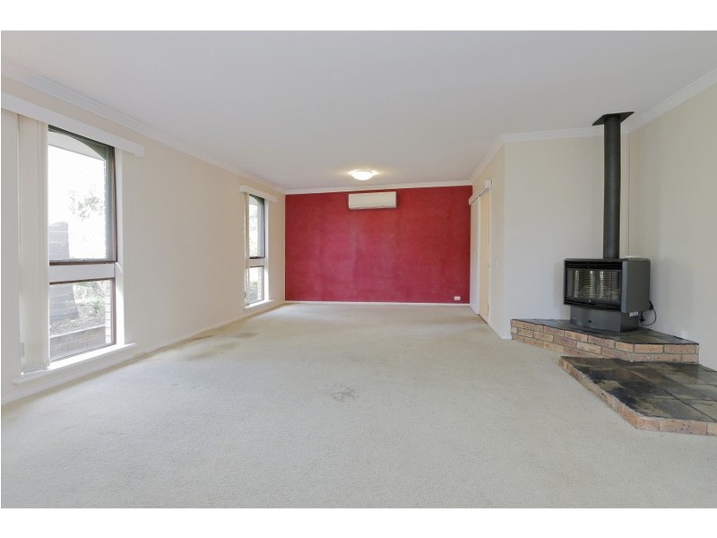 7 Hughenden Drive, Thornlie WA 6108