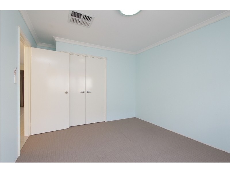 10 Normanby, Success WA 6164