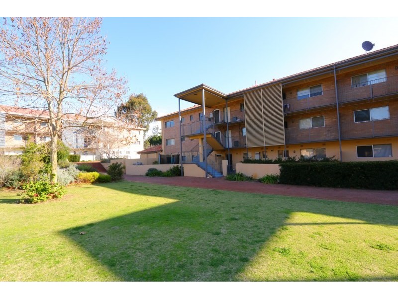 26/4 Juliet Road, Coolbellup WA 6163