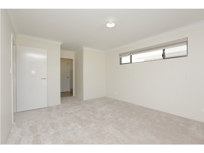 19 Chambri Chase, Success WA 6164