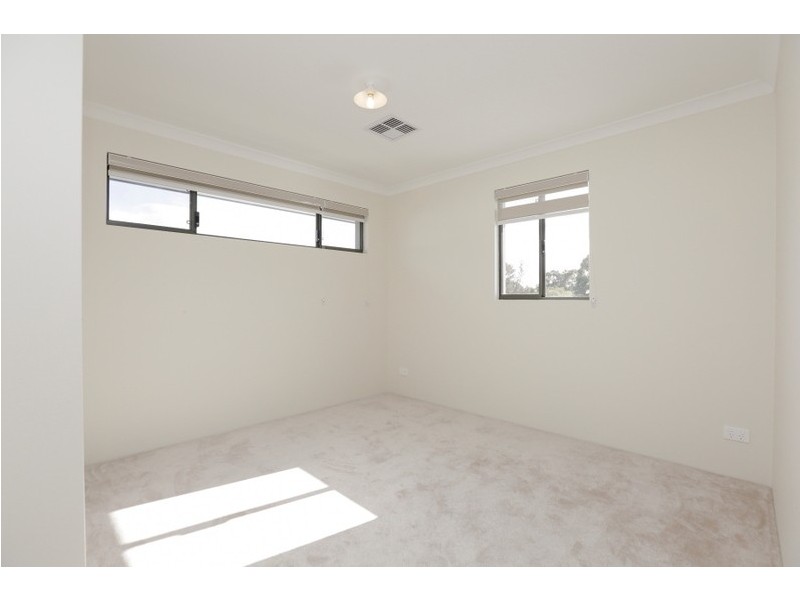 19 Chambri Chase, Success WA 6164
