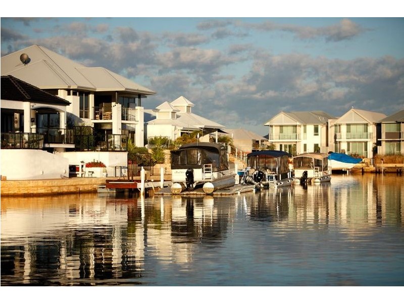 Lot 946, 11 Europa Place, Mandurah WA 6210