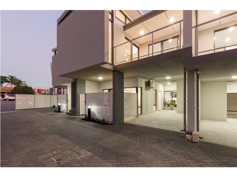 1/8 Salisbury Road, Rivervale WA 6103