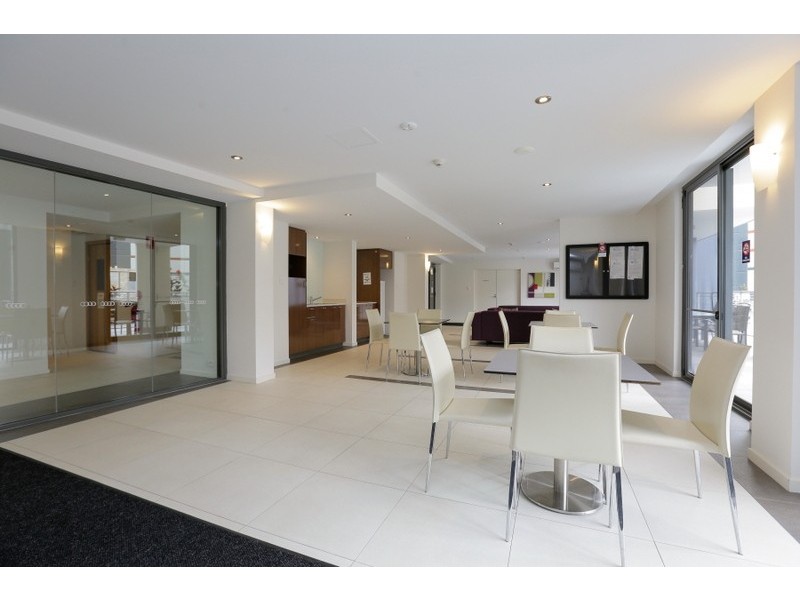 21/8 Horden Street, Victoria Park WA 6100