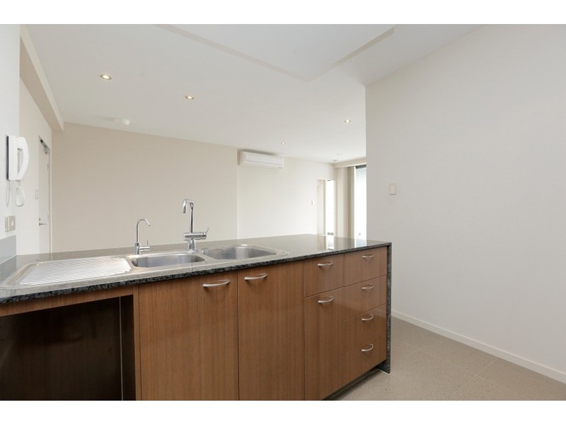 21/8 Horden Street, Victoria Park WA 6100