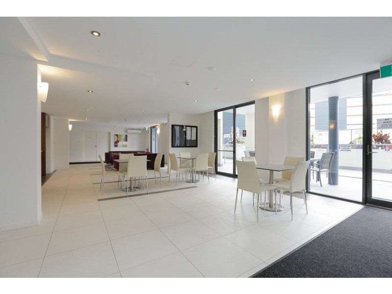 21/8 Horden Street, Victoria Park WA 6100