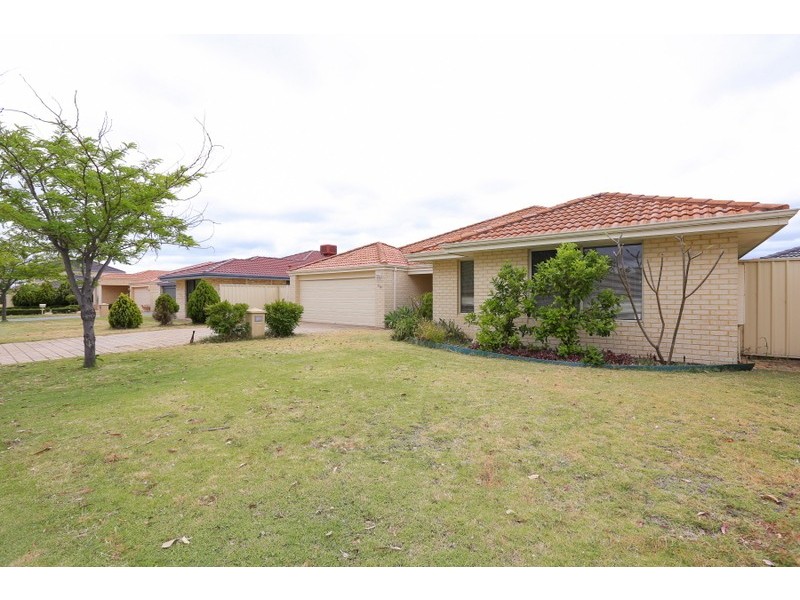 139 Shreeve Road, Canning Vale WA 6155