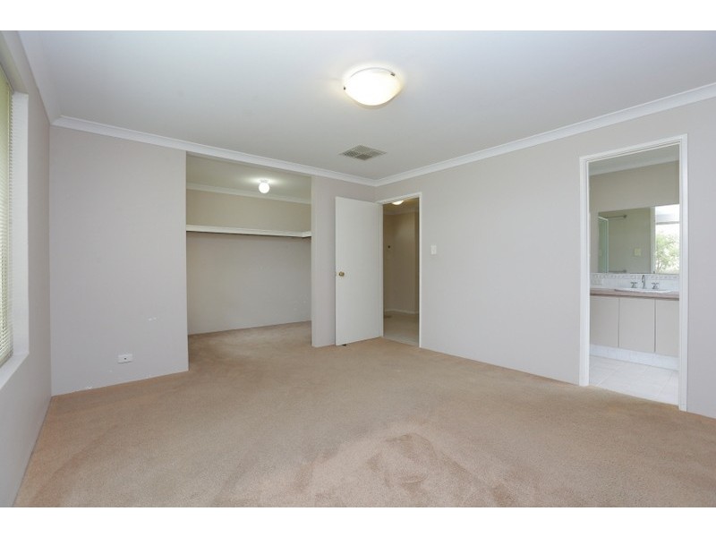 139 Shreeve Road, Canning Vale WA 6155