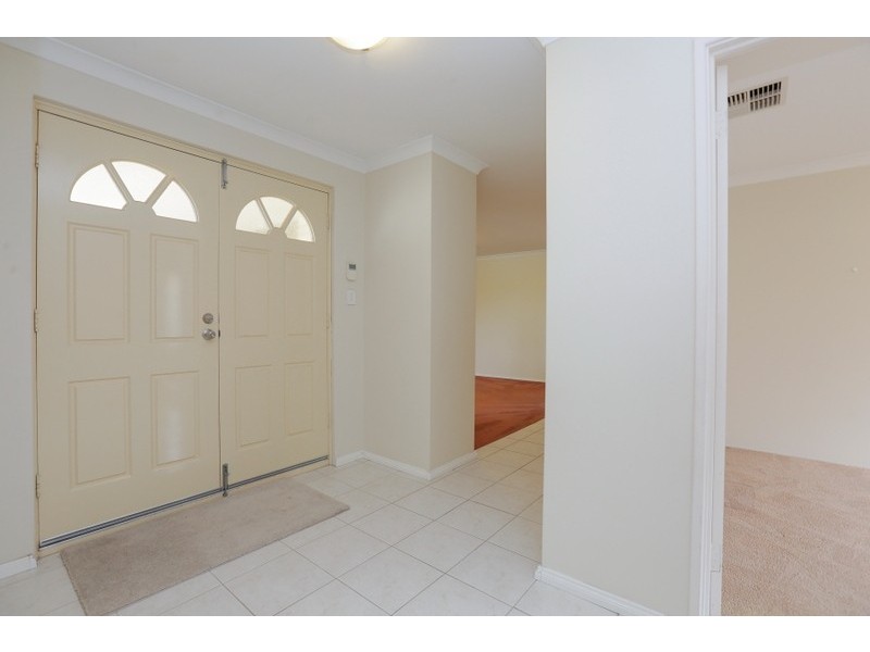 139 Shreeve Road, Canning Vale WA 6155