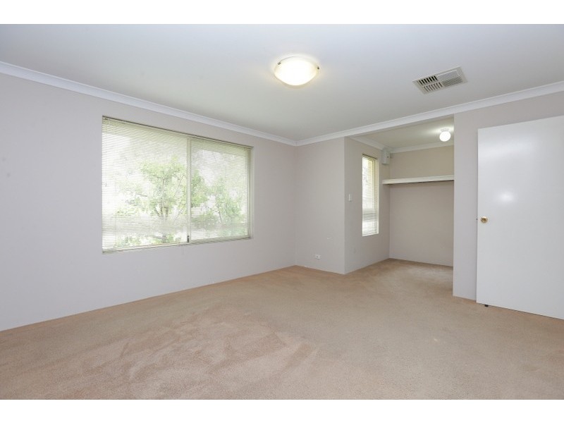 139 Shreeve Road, Canning Vale WA 6155