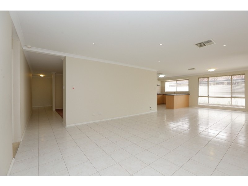 139 Shreeve Road, Canning Vale WA 6155