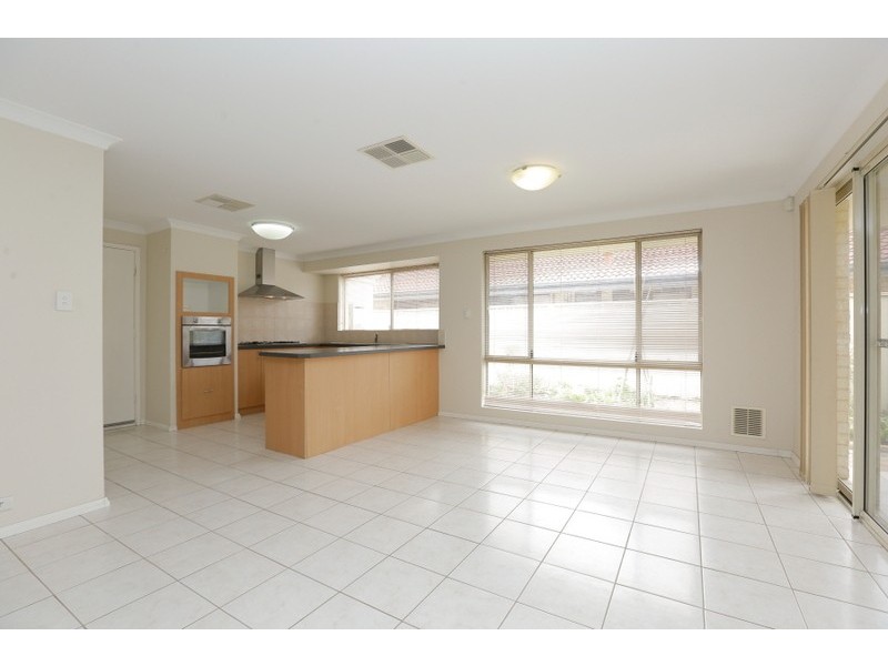 139 Shreeve Road, Canning Vale WA 6155