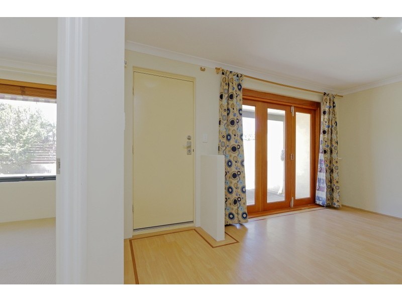 6 Brookman Avenue, Langford WA 6147