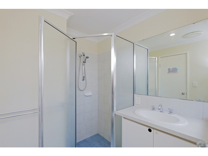 6 Brookman Avenue, Langford WA 6147