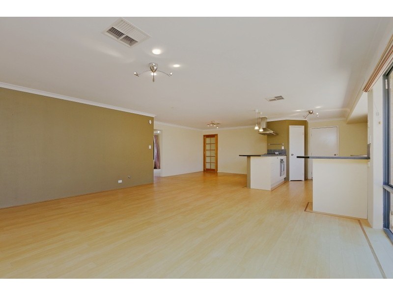 6 Brookman Avenue, Langford WA 6147