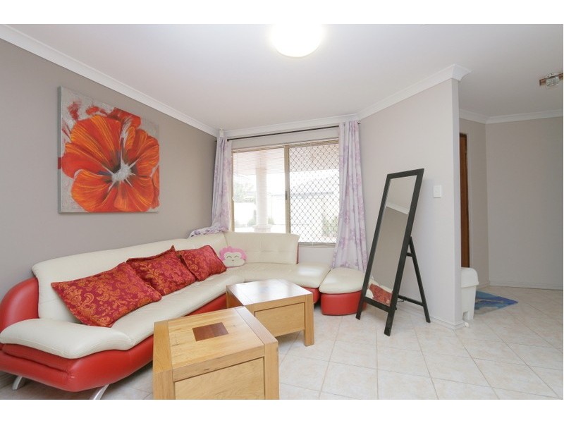 33 Esther Street, Rivervale WA 6103