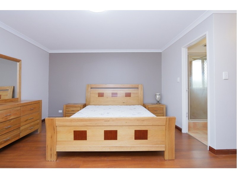 33 Esther Street, Rivervale WA 6103