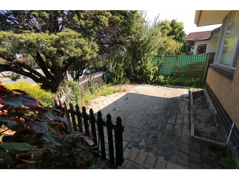 615 Beach Road, Warwick WA 6024