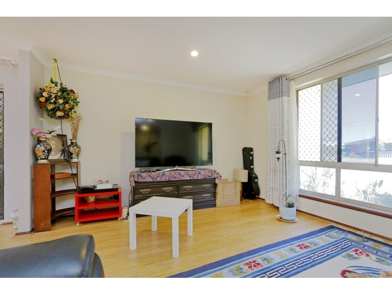 4 Rapkin Street, Langford WA 6147