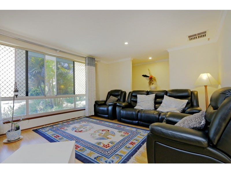 4 Rapkin Street, Langford WA 6147