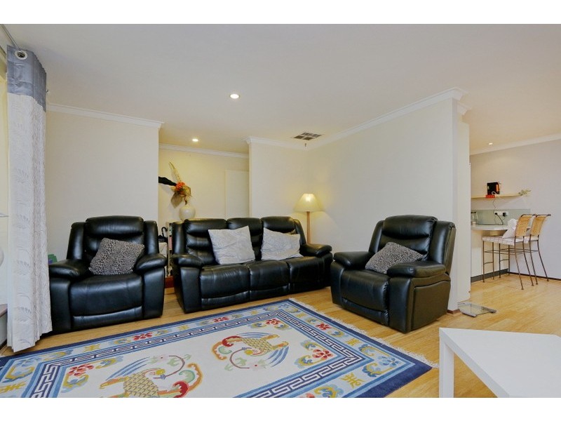 4 Rapkin Street, Langford WA 6147