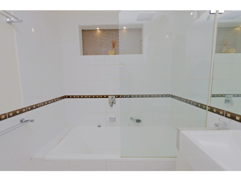 4 Rapkin Street, Langford WA 6147