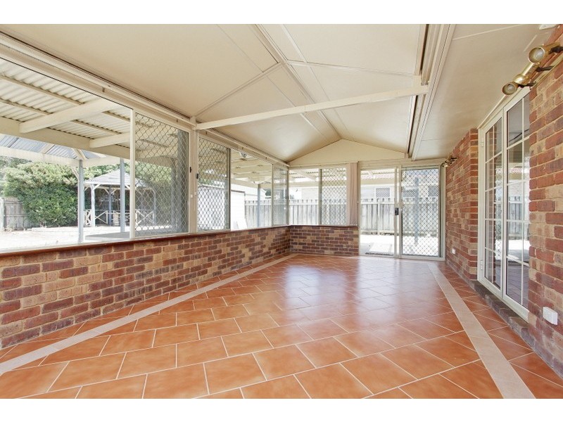 20 Winchester Place, Ballajura WA 6066