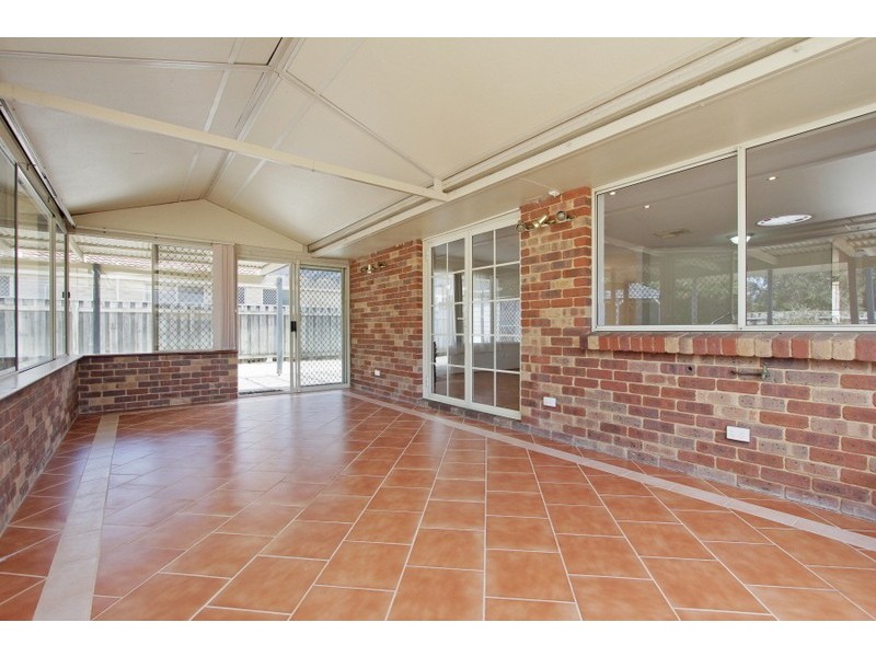 20 Winchester Place, Ballajura WA 6066