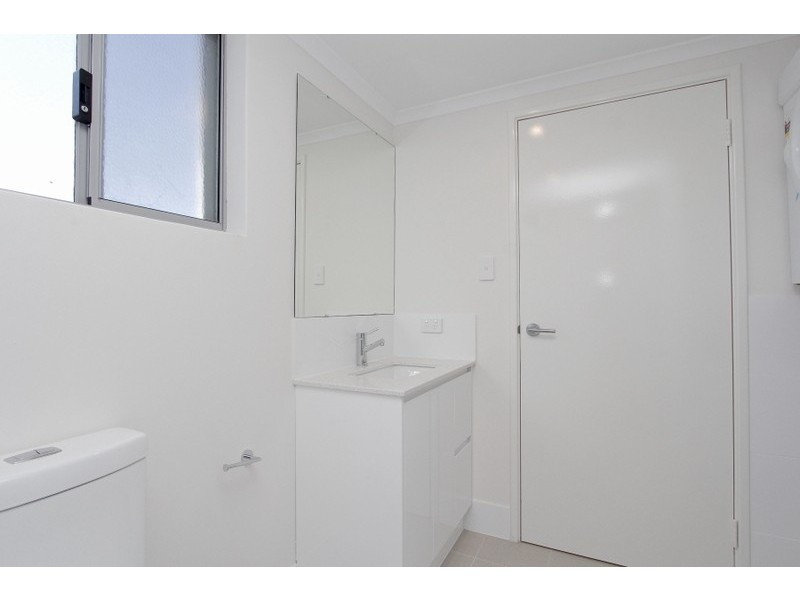 Level 1/73/54 Station Street, Cannington WA 6107