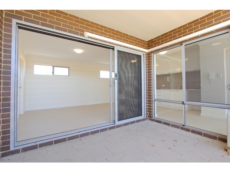 Level 1/73/54 Station Street, Cannington WA 6107