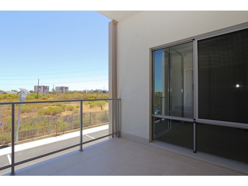 Level 1/76/54 Station Street, Cannington WA 6107