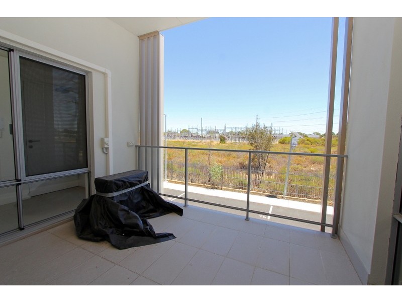 Level 1/76/54 Station Street, Cannington WA 6107