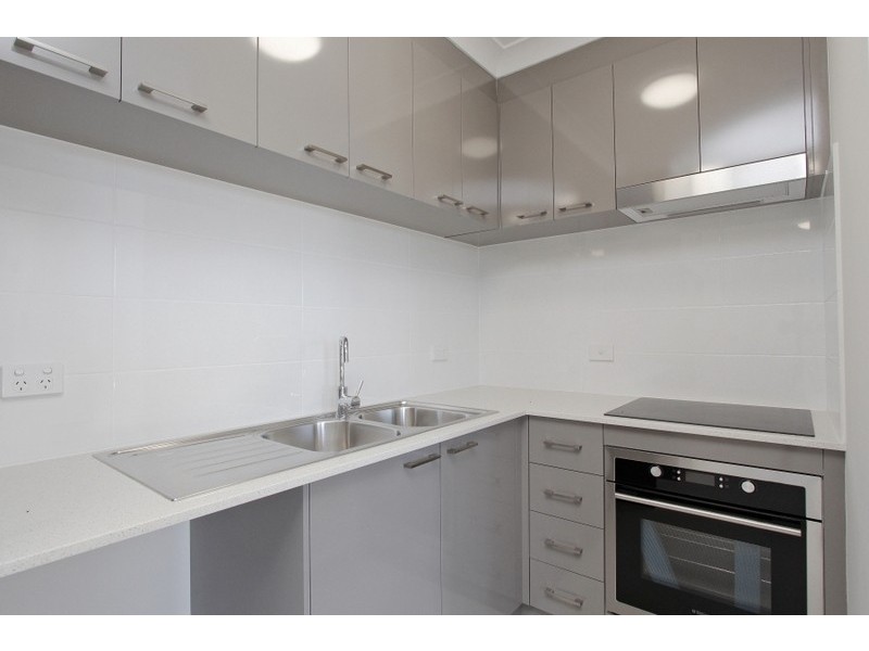 Level 1/70/54 Station Street, Cannington WA 6107