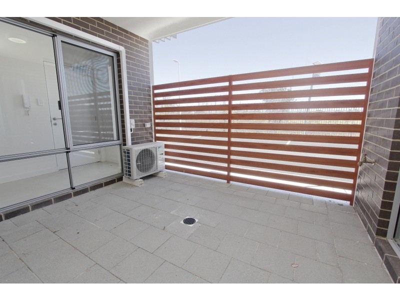 Level 1/70/54 Station Street, Cannington WA 6107